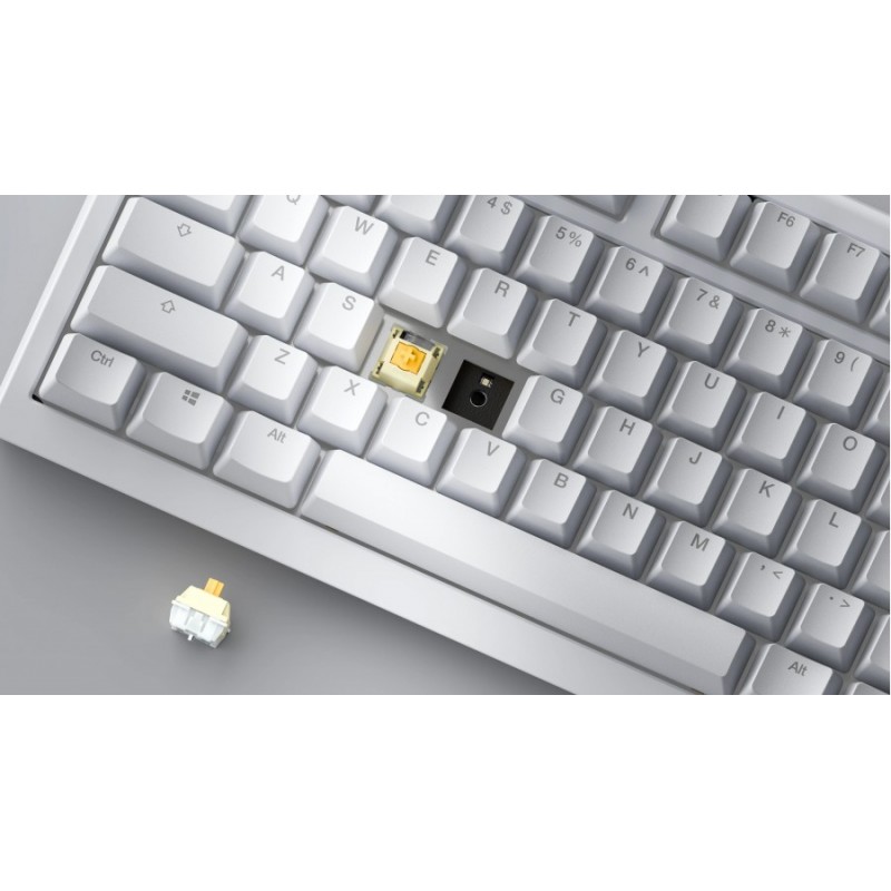 Ducky професионална геймърска механична клавиатура Professional Gaming Mechanical Keyboard One X