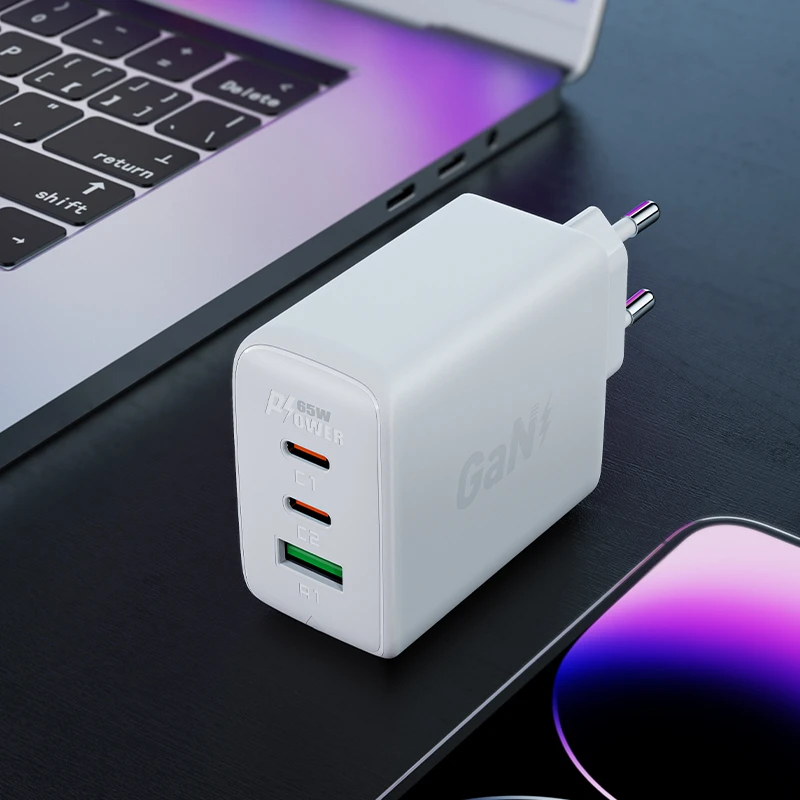 Acefast Универсално зарядно за стена Charger Wall GaN PD65W - A41 - USB-C x 2, USB-A x 1, Black, ACEFAST-A41-BK