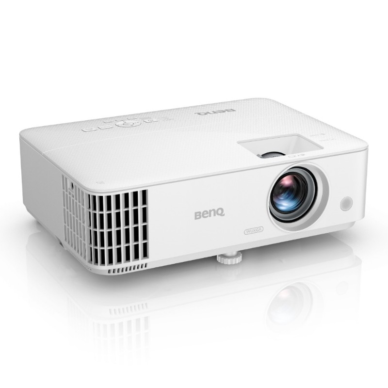 BenQ MU613, DLP, WUXGA (1920 x1200), Brightness 4000 AL, 10,000:1, 1.1X zoom (1.5 - 1.65), 15,000 hrs lamp life (LampSave mode), 2.8 kg