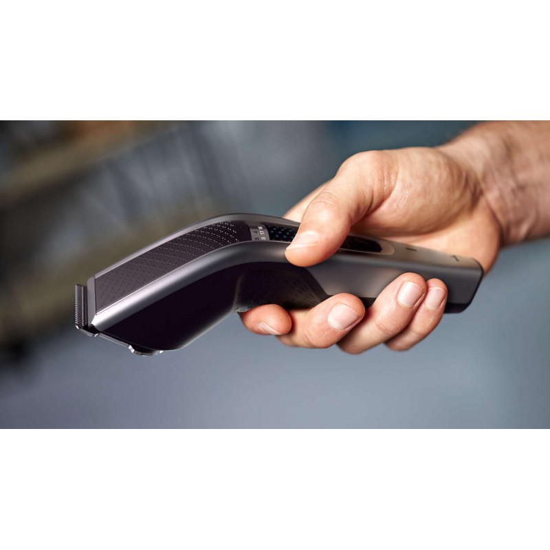 Philips Машинка за подстригване series 5000 Технология Trim-n-Flow PRO, 28 настройки за дължина (0,5 – 28 мм), 90 мин безкабелна употреба/1 ч зареждане, 100% миеща се, Турбо режим, калъф за съхранение-HC5630/15