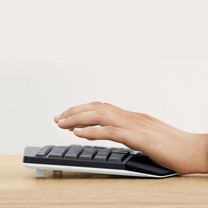 Kомплект клавиатура с мишка Logitech MK850, Безжичен, Bluetooth, 2.4 GHz, Черен, LOGITECH-KEY-MK850