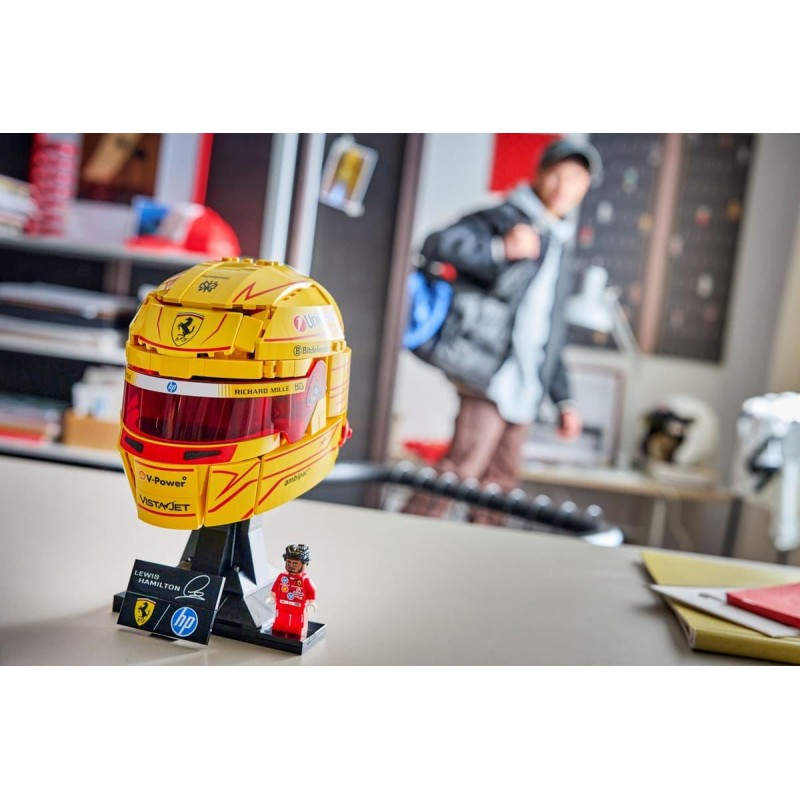 LEGO Editions Scuderia Ferrari HP Lewis Hamilton Helmet (43022)